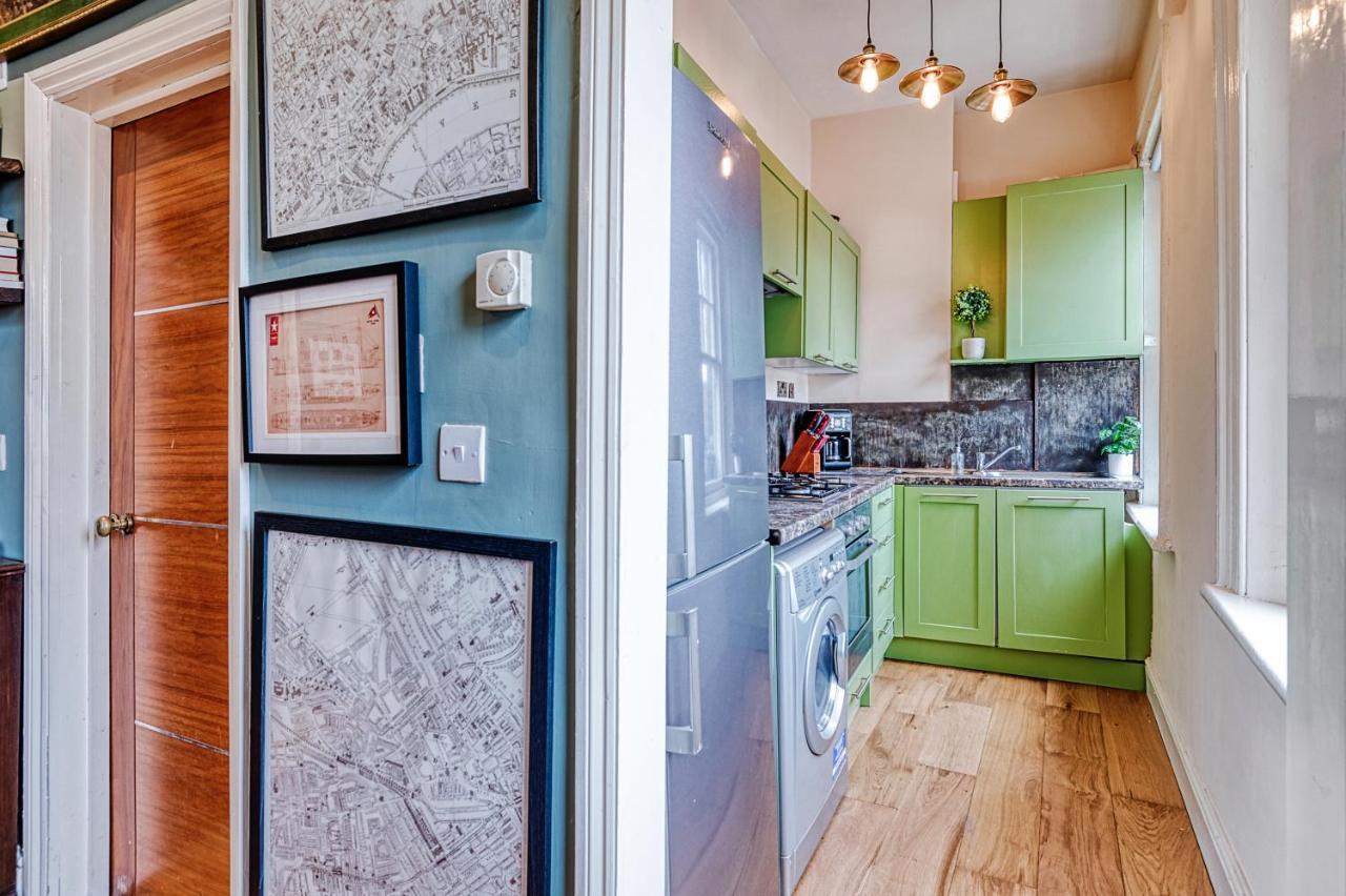 Sunny Corner Apartment In Center Of London Exteriör bild